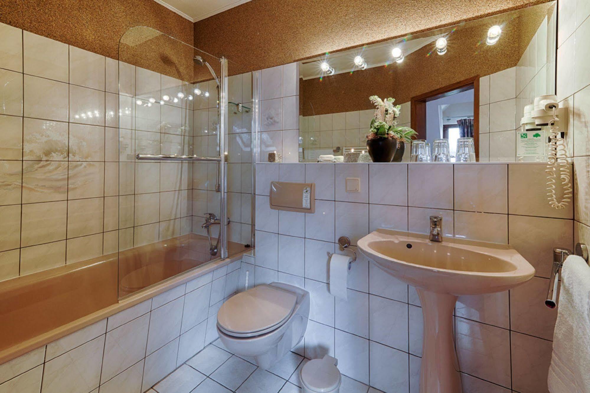 Hotel Dallgow Dış mekan fotoğraf