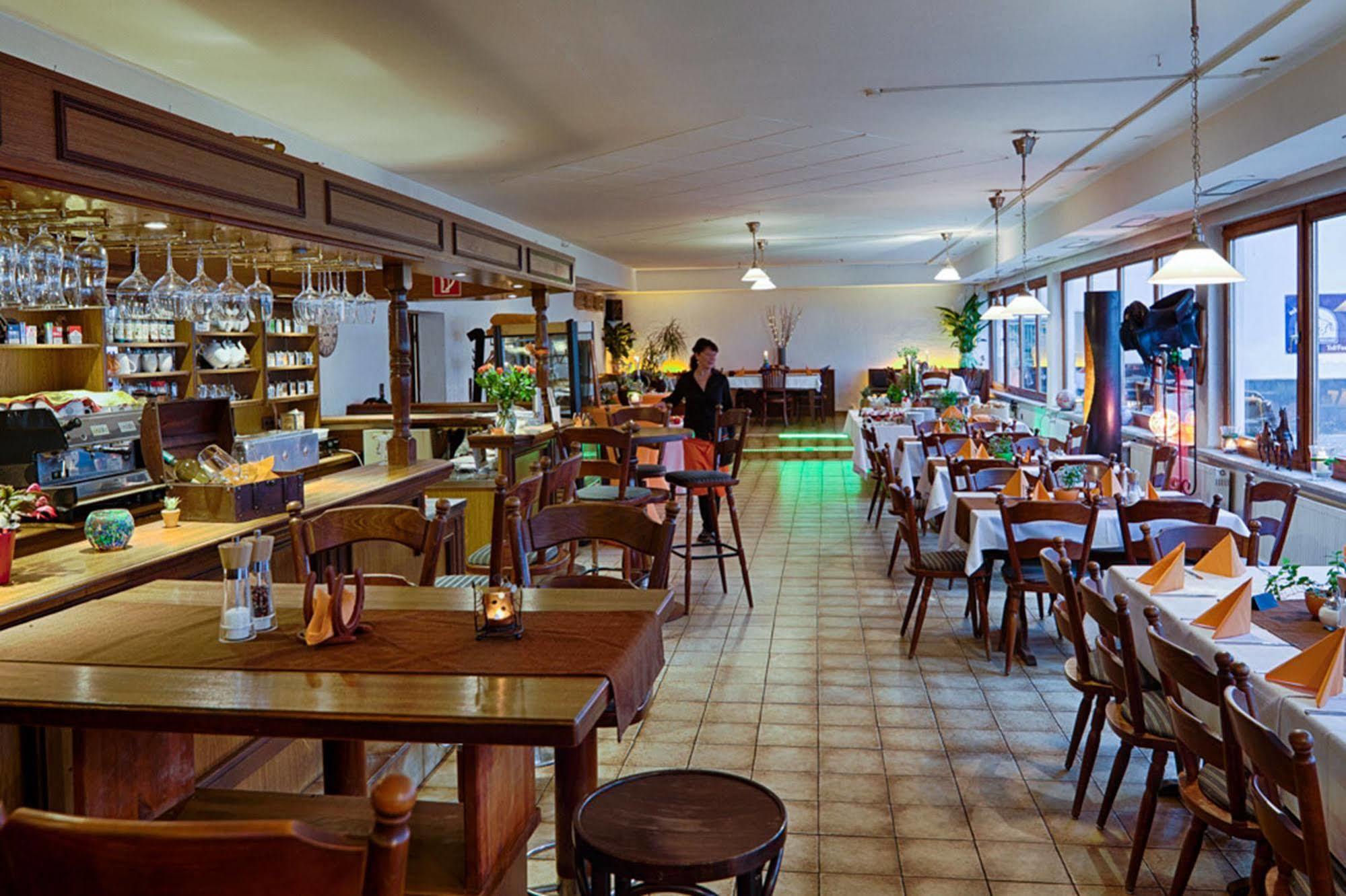 Hotel Dallgow Dış mekan fotoğraf